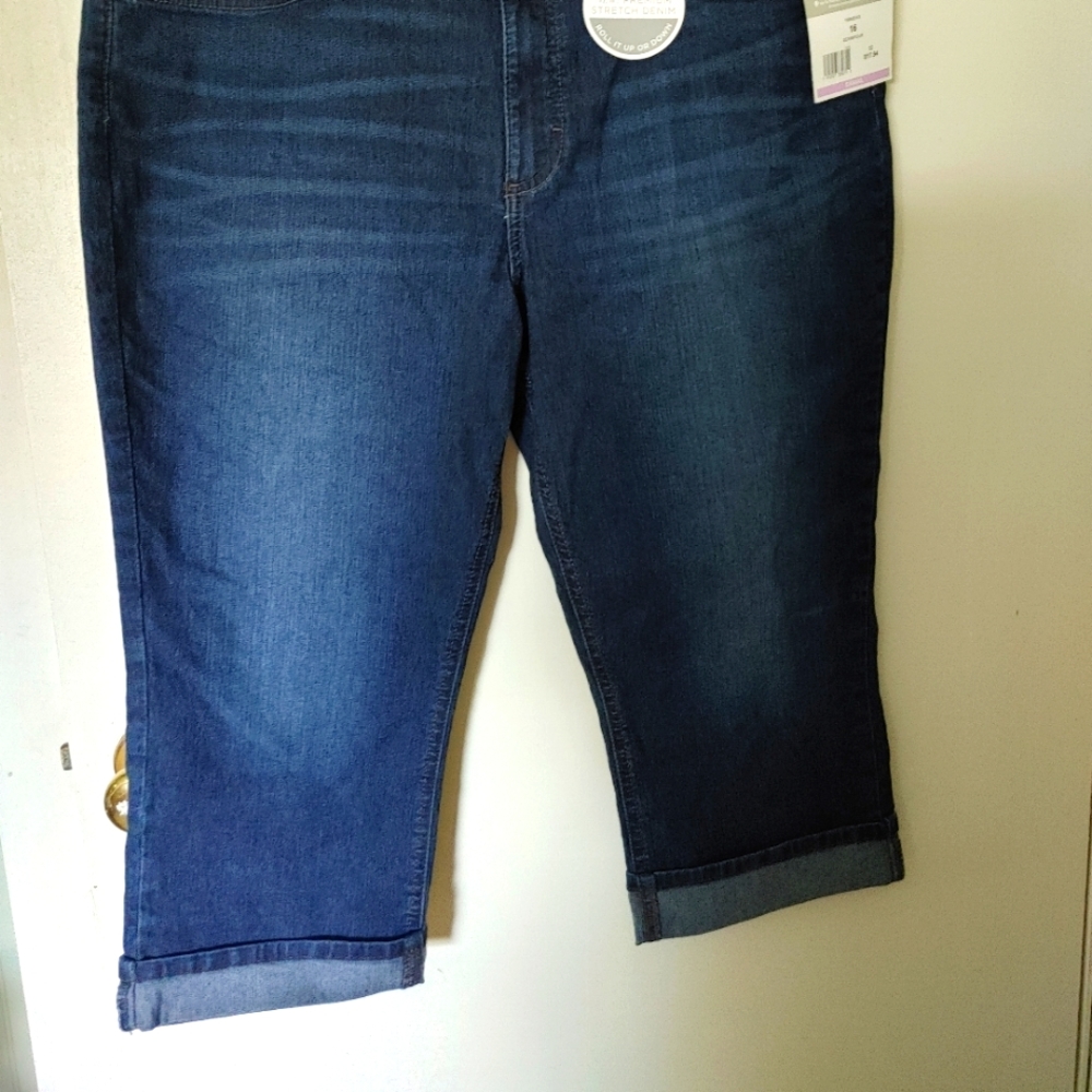 Denim capris